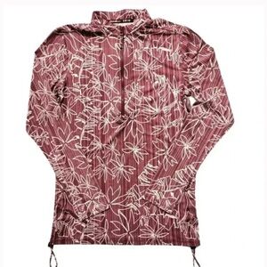 🔥Eddie Bauer 1/4 Zip Rashguard Swim Top 🌺🌊
NWT- Size XL